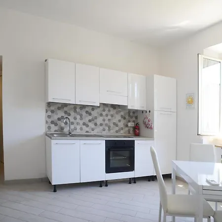Gregorihouse Casa Nicola 公寓 *